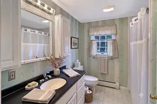19 Abbott St, Merrimac, MA 01860 - Photo 8