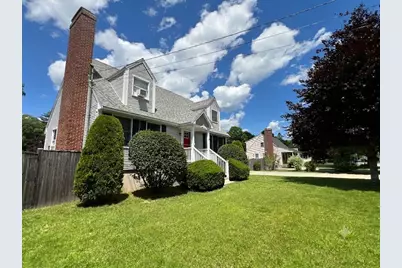 19 Abbott St, Merrimac, MA 01860 - Photo 2