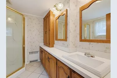 374 Plain St, Stoughton, MA 02072 - Photo 22