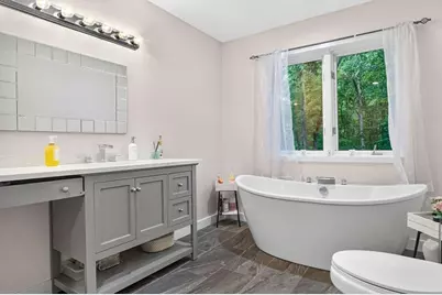 27 Walden Dr, Easton, MA 02334 - Photo 20