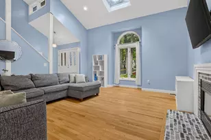 27 Walden Dr, Easton, MA 02334 - Photo 4
