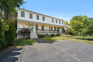 11 Brackett Rd, Framingham, MA 01702 - Photo 2