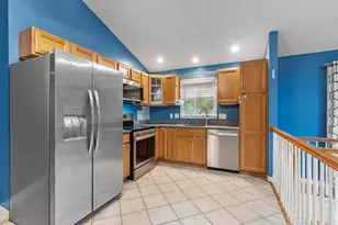 2 Stratton Dr, Hudson, MA 01749 - Photo 26