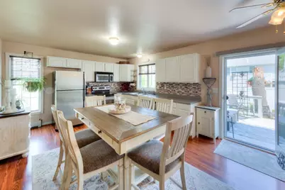 18B Kennebec  St, Worcester, MA 01606 - Photo 8