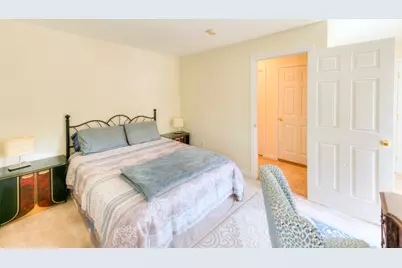 18B Kennebec  St, Worcester, MA 01606 - Photo 16