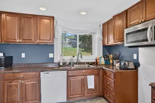 99 Connell Ave, Brockton, MA 02302 - Photo 8