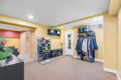 45 Braeburn Rd, Boston, MA 02136 - Photo 16