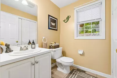 45 Braeburn Rd, Boston, MA 02136 - Photo 8