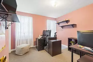45 Braeburn Rd, Boston, MA 02136 - Photo 24