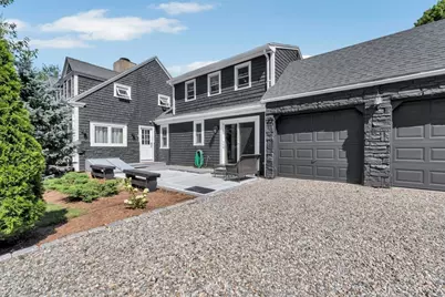 44 Maple Avenue, Barnstable, MA 02601 - Photo 4