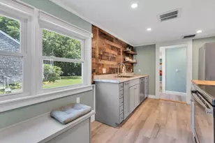 44 Maple Ave, Barnstable, MA 02601 - Photo 10
