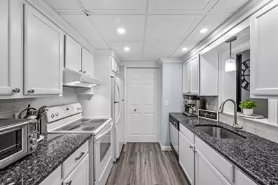 70 Webster St #111, Weymouth, MA 02190 - Photo 6
