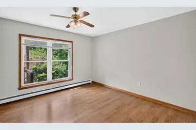 410 Billings Rd, Fitchburg, MA 01420 - Photo 12