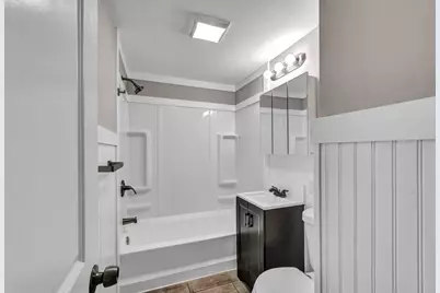 118 Pilgrim Rd, Springfield, MA 01118 - Photo 10