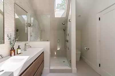 11 Mt. Auburn Street #11, Cambridge, MA 02138 - Photo 18
