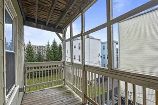 8 Roach St, Boston, MA 02125 - Photo 10