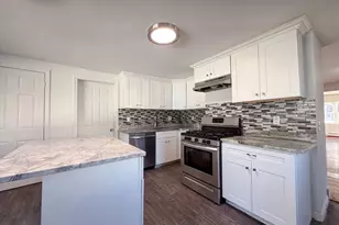 103 Goodridge St, Lynn, MA 01902 - Photo 2