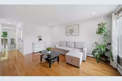 104 Roper St #B, Lowell, MA 01852 - Photo 12