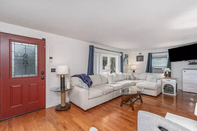 254 Cambridge Rd, Woburn, MA 01801 - Photo 6