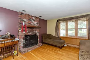 5 Spruce St, Blackstone, MA 01504 - Photo 14