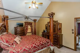 5 Spruce St, Blackstone, MA 01504 - Photo 22