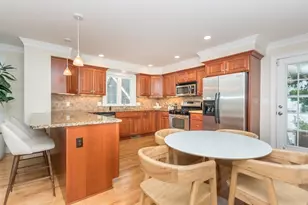 16 Peirce St, Waltham, MA 02453 - Photo 10