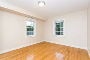 16 Peirce St, Waltham, MA 02453 - Photo 14