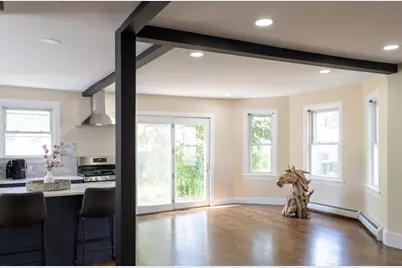 15 Churchill St, Milton, MA 02186 - Photo 6