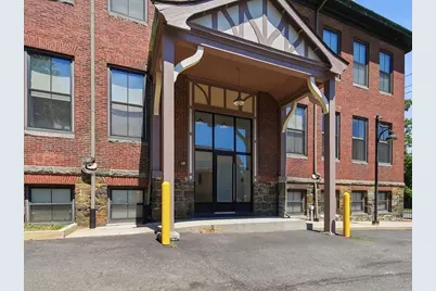 220 Spencer Ave #104, Chelsea, MA 02150 - Photo 2