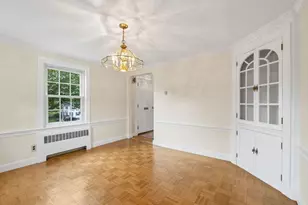 2 Glendower Rd, Melrose, MA 02176 - Photo 12