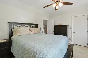 12 Marion St, Haverhill, MA 01832 - Photo 18