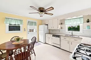 46 Fetherston Ave, Lowell, MA 01852 - Photo 8