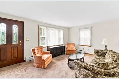 46 Fetherston Ave, Lowell, MA 01852 - Photo 4