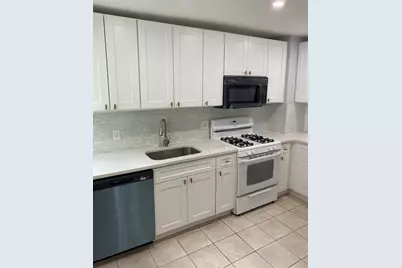 19 Whittemore St #19, Medford, MA 02155 - Photo 4
