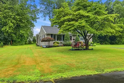 75 Greystone Ave, West Springfield, MA 01089 - Photo 28