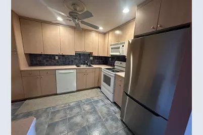 1321 Worcester Rd #612, Framingham, MA 01701 - Photo 6