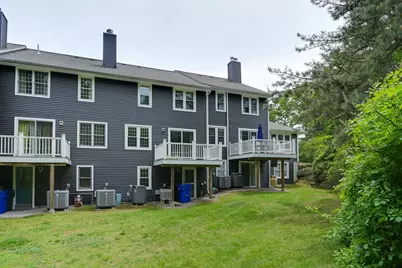 42 Laurelwood Drive #42, Hopedale, MA 01747 - Photo 4