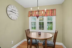 42 Laurelwood Dr, Hopedale, MA 01747 - Photo 14