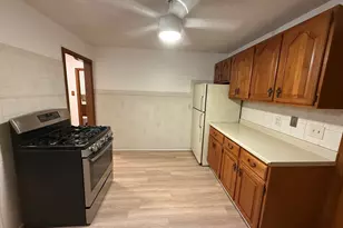 374 Riverside Ave, Medford, MA 02155 - Photo 2