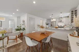 22 Otis St, Somerville, MA 02145 - Photo 2