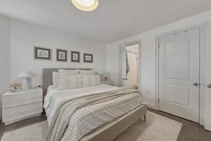 22 Otis St, Somerville, MA 02145 - Photo 14
