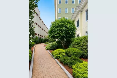 426 Main St #106, Stoneham, MA 02180 - Photo 2