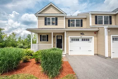 1202 Hazelwood Way #1202, Clinton, MA 01510 - Photo 2