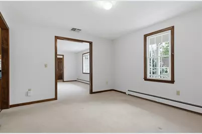 110 Colonial Road, North Attleboro, MA 02760 - Photo 8