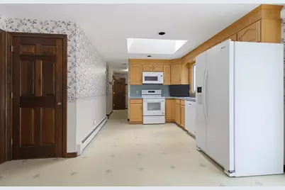 110 Colonial Road, North Attleboro, MA 02760 - Photo 16