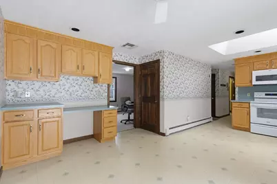 110 Colonial Road, North Attleboro, MA 02760 - Photo 18
