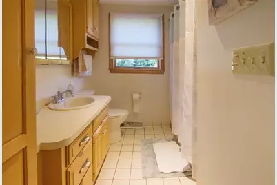 115 Hancock St, Abington, MA 02351 - Photo 12