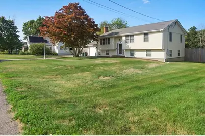 115 Hancock St, Abington, MA 02351 - Photo 2