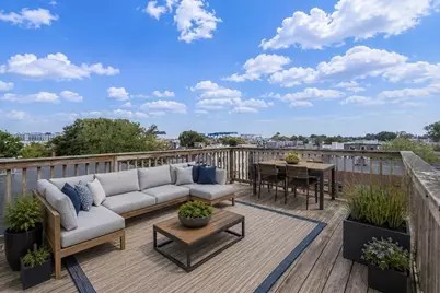 735 E 3rd St #3, Boston, MA 02127 - Photo 22