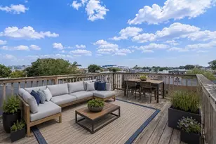 735 E 3rd St, Boston, MA 02127 - Photo 22